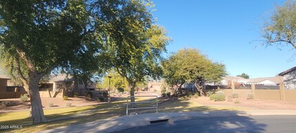 1902 E Desert Ln in Phoenix, AZ - Building Photo - Building Photo