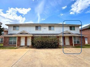 2003 Monte Carlo Ln in Killeen, TX - Foto de edificio - Building Photo