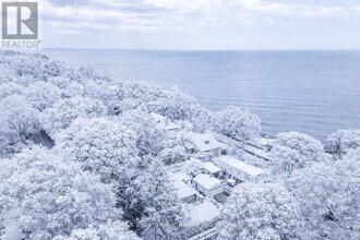 212 King St in Oakville, ON - Building Photo - Building Photo