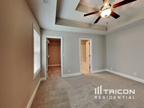 616 Hollow Crst in Clarksville, TN - Building Photo - Building Photo