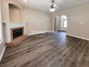 1581 Farkleberry Dr in Cordova, TN - Building Photo - Building Photo