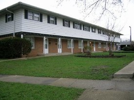 4523-4545 Apple Orchard Ln Apartments