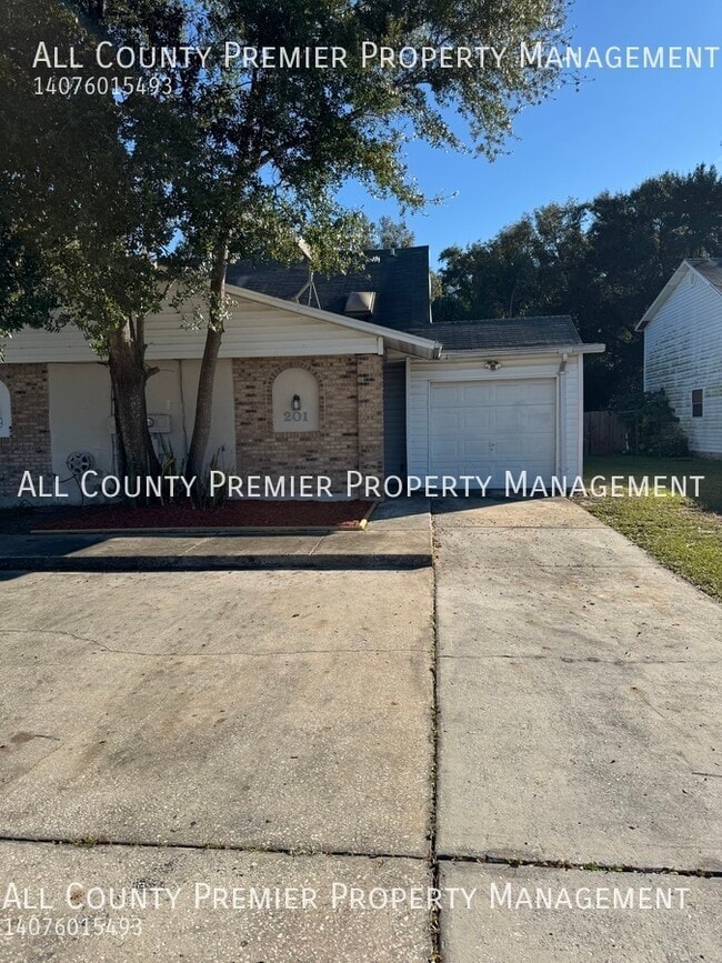 property at 201 Dovetail Ct