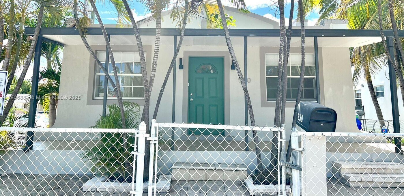 530 SW 14th Ave in Miami, FL - Building Photo