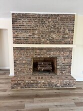 181 N Britton Creek Ct in Hendersonville, NC - Building Photo - Building Photo