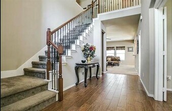 500 Foxcraft Dr in Fort Worth, TX - Building Photo - Building Photo