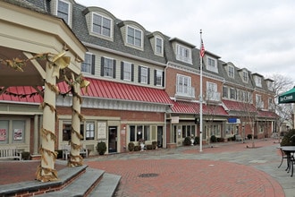 Kings Court in Haddonfield, NJ - Building Photo - Building Photo