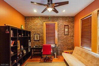 152 Pine St in Cliffside Park, NJ - Building Photo - Building Photo