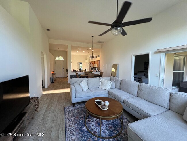 3430 Deer Lakes Dr in Melbourne, FL - Building Photo - Building Photo