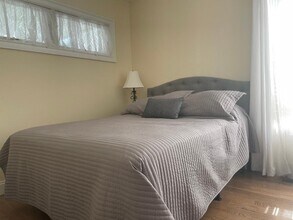 190 Oceanview Ave in Long Beach, NY - Building Photo - Building Photo