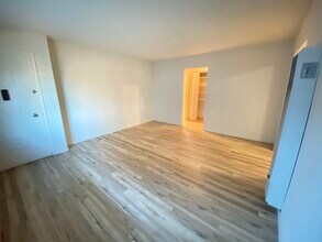 341 Williams St in San Leandro, CA - Building Photo - Building Photo