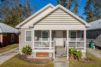 The Cottages at Mile Branch in Covington, LA - Building Photo - Building Photo