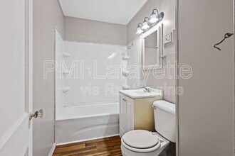 2810 Elk St in Lafayette, IN - Foto de edificio - Building Photo