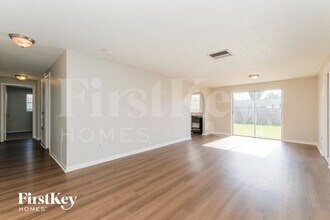 1007 Coldstream Ct in Tarpon Springs, FL - Building Photo - Building Photo