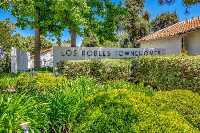 253 Green Moor Pl in Thousand Oaks, CA - Foto de edificio - Building Photo