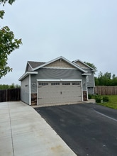 12470 42nd Ave in Becker, MN - Building Photo - Building Photo