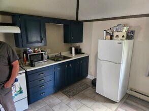 138 High St in Farmington, ME - Building Photo - Building Photo