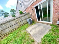 452 Britnie Ct photo'