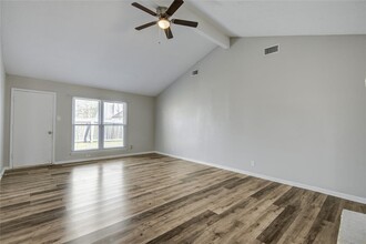 6626 Sandswept Ln in Houston, TX - Building Photo - Building Photo