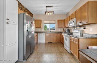 365 Orrcrest Dr in Reno, NV - Building Photo - Building Photo