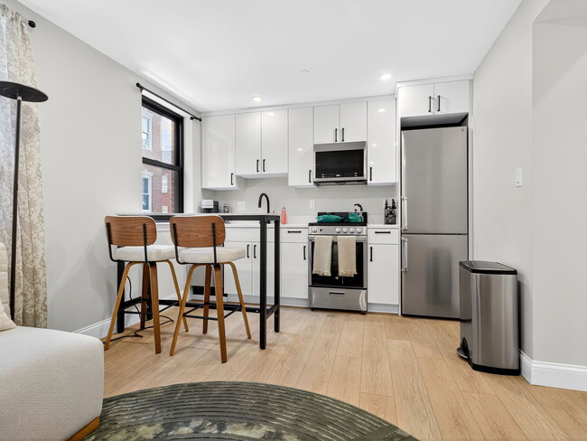 176 Salem St in Boston, MA - Building Photo - Building Photo