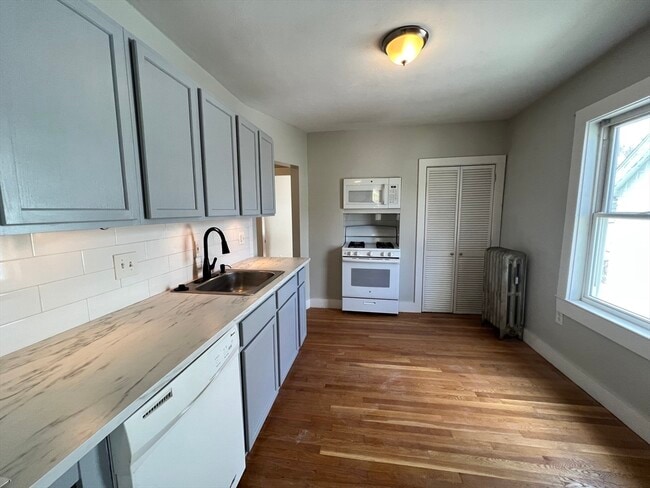 19 Curtis St in Quincy, MA - Building Photo - Building Photo