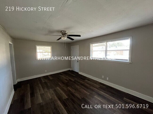 219 Hickory St in Ward, AR - Building Photo - Building Photo