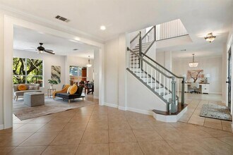 3913 Caney Creek Rd in Austin, TX - Building Photo - Building Photo