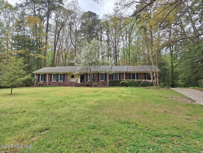 202 King George Rd in Greenville, NC - Foto de edificio - Building Photo