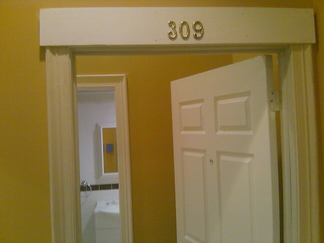 16 Washington St in Morristown, NJ - Building Photo - Building Photo