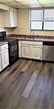 1836 N Crystal Lake Dr in Lakeland, FL - Building Photo - Building Photo