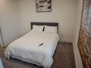 241 Maynard Terrace SE in Atlanta, GA - Building Photo - Building Photo