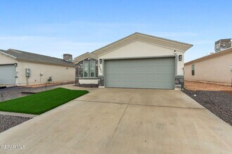 15252 Apex Ct in El Paso, TX - Building Photo - Building Photo