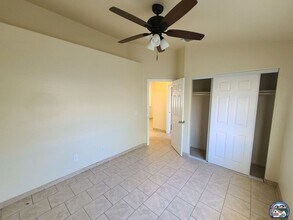 1100 Dahlia Ct in Calexico, CA - Building Photo - Building Photo