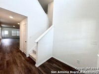 4089 Lily Glade Ln in Seguin, TX - Foto de edificio - Building Photo