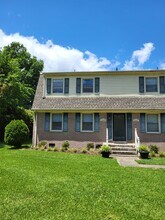 1345 Downs Ln, Unit 1345 in Virginia Beach, VA - Building Photo - Building Photo