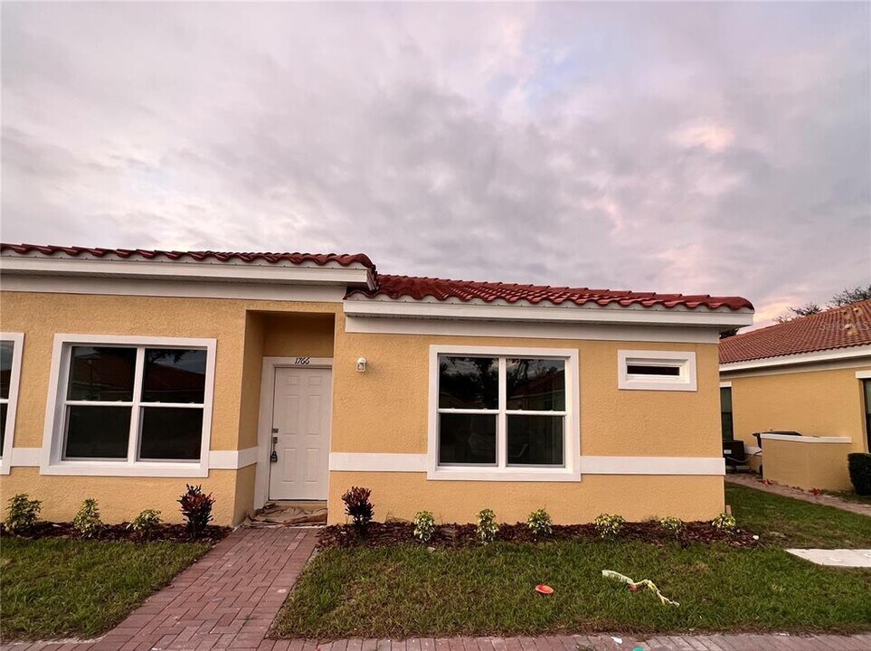 1766 Coriander Dr in Poinciana, FL - Building Photo