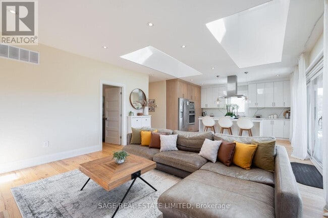 15724 Hurontario St in Caledon, ON - Building Photo - Building Photo