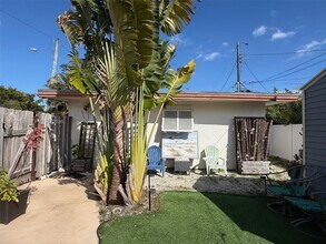 1544 NW 4th Ave in Fort Lauderdale, FL - Building Photo - Building Photo