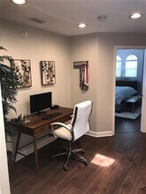 106 S Moody Ave, Unit 2 in Tampa, FL - Foto de edificio - Building Photo