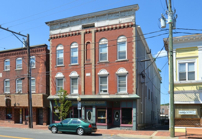 151-153 Main St in Seymour, CT - Building Photo - Primary Photo