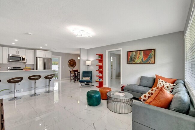 710 SE 3rd Ave in Delray Beach, FL - Building Photo - Building Photo