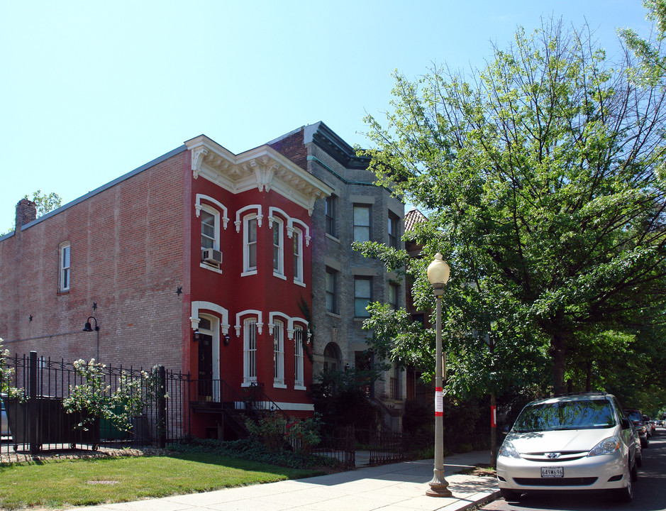 12 3rd St SE in Washington, DC - Building Photo