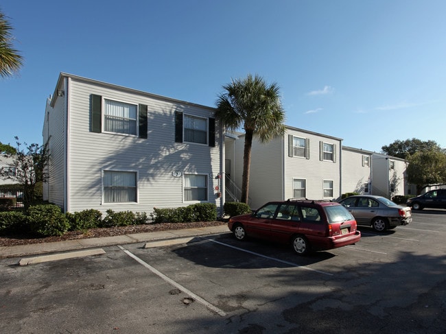 Cypress Landing in Orlando, FL - Building Photo - Building Photo