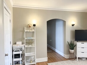 1919 Grove Ave in Berwyn, IL - Building Photo - Building Photo