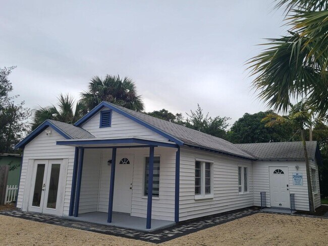 515 49th St in West Palm Beach, FL - Building Photo - Building Photo