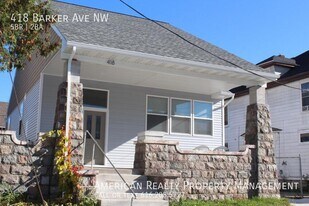 418 Barker Ave NW in Grand Rapids, MI - Building Photo