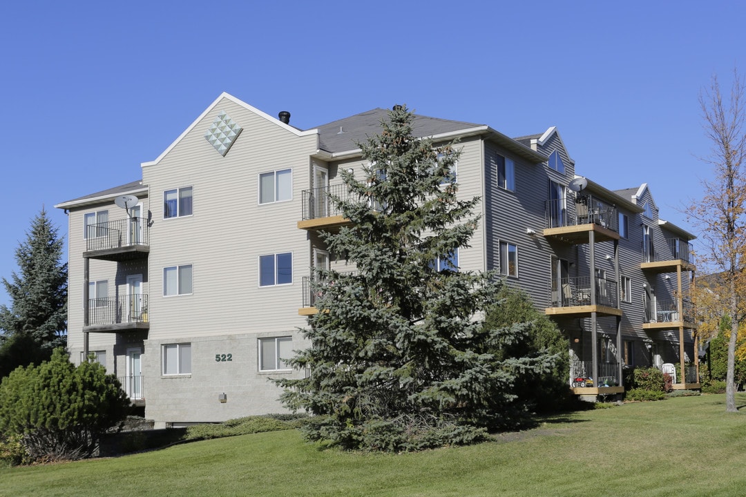 Park Avenue Apartments in Fargo, ND - Building Photo