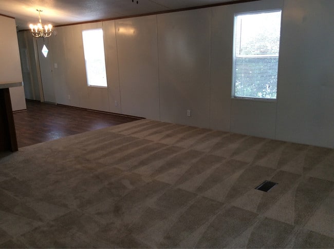 5103 Barbados Calle in Dickinson, TX - Building Photo - Building Photo