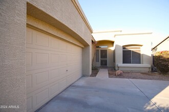 806 S Villas Ln in Chandler, AZ - Building Photo - Building Photo